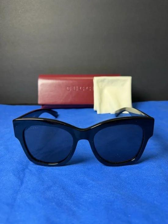 NEW Authentic Gucci Black and Grey Oversized Sunglasses GG1789S - Picture 1 of 10